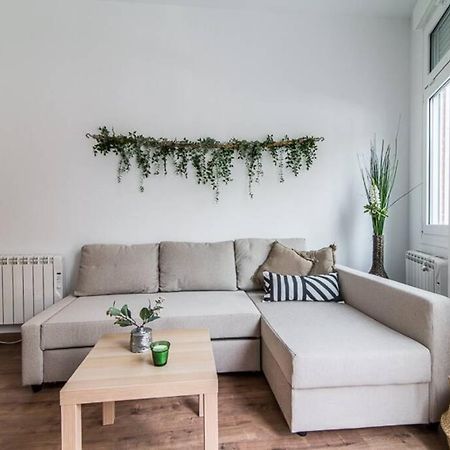 #15Pin-1 Apartamento De Un Dormitorio En Tetuan Madrid Eksteriør billede