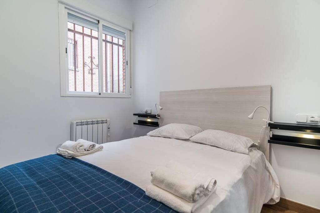 #15Pin-1 Apartamento De Un Dormitorio En Tetuan Madrid Eksteriør billede