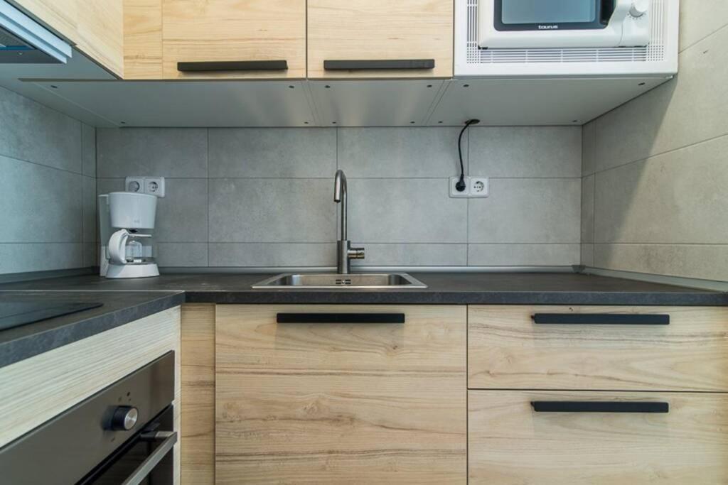 #15Pin-1 Apartamento De Un Dormitorio En Tetuan Madrid Eksteriør billede
